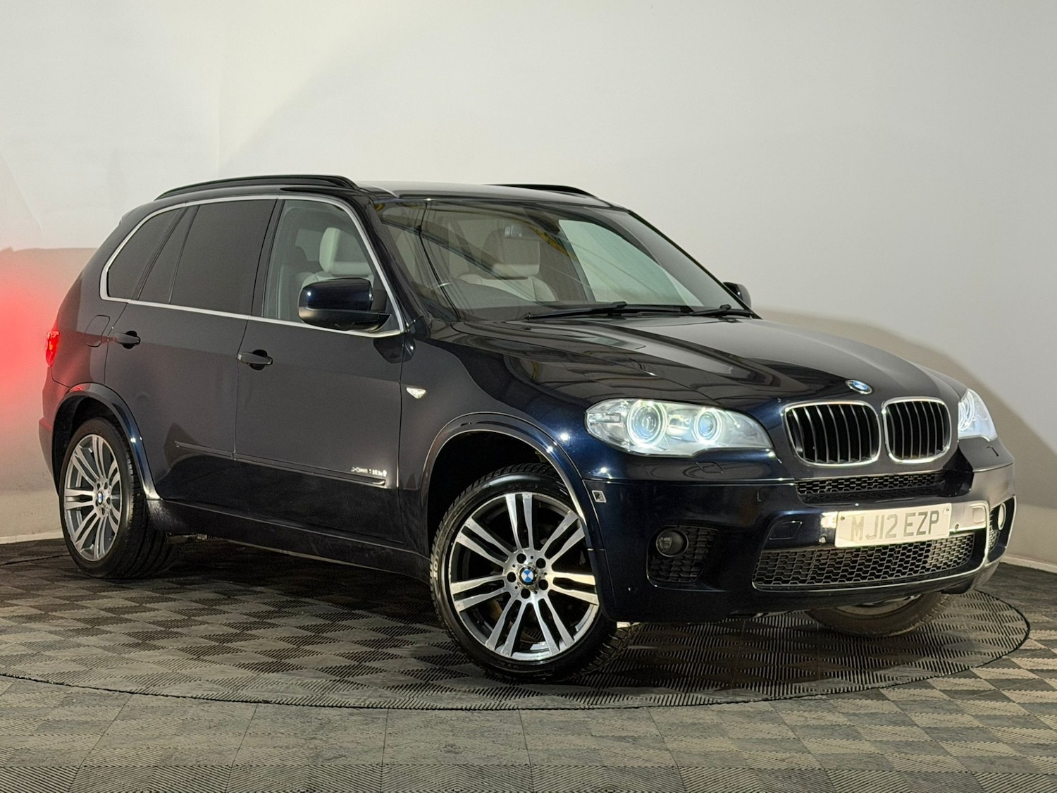 Used BMW X5 2012 for sale - 76202366: Photo 1