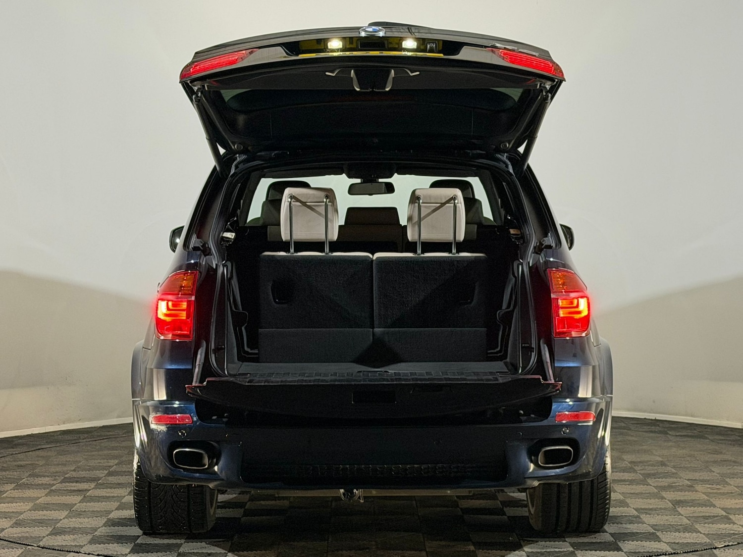 Used BMW X5 2012 for sale - 76202366: Photo 8