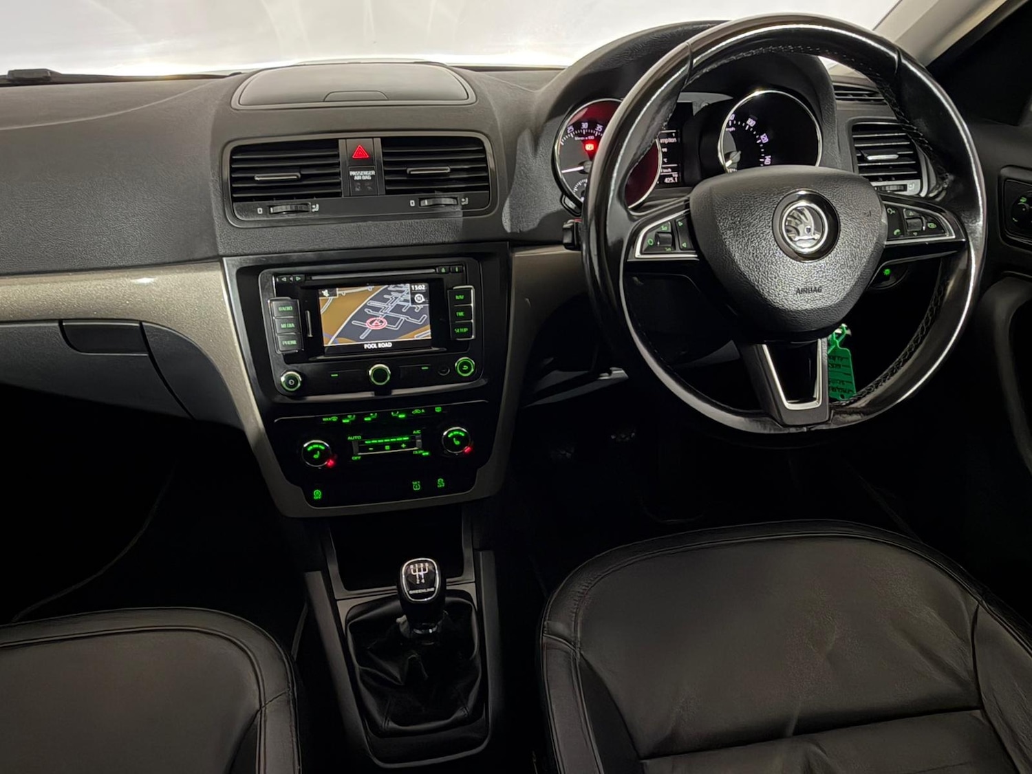 Used Skoda Yeti 2015 for sale - 76364880: Photo 12