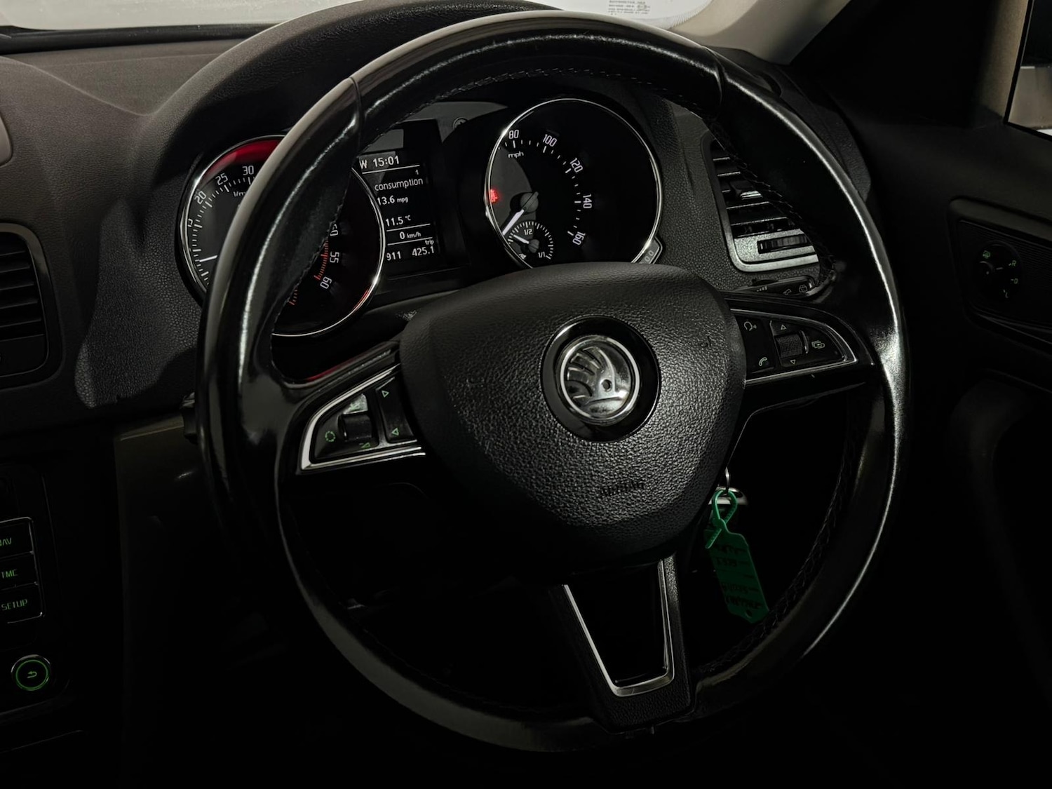 Used Skoda Yeti 2015 for sale - 76364880: Photo 13