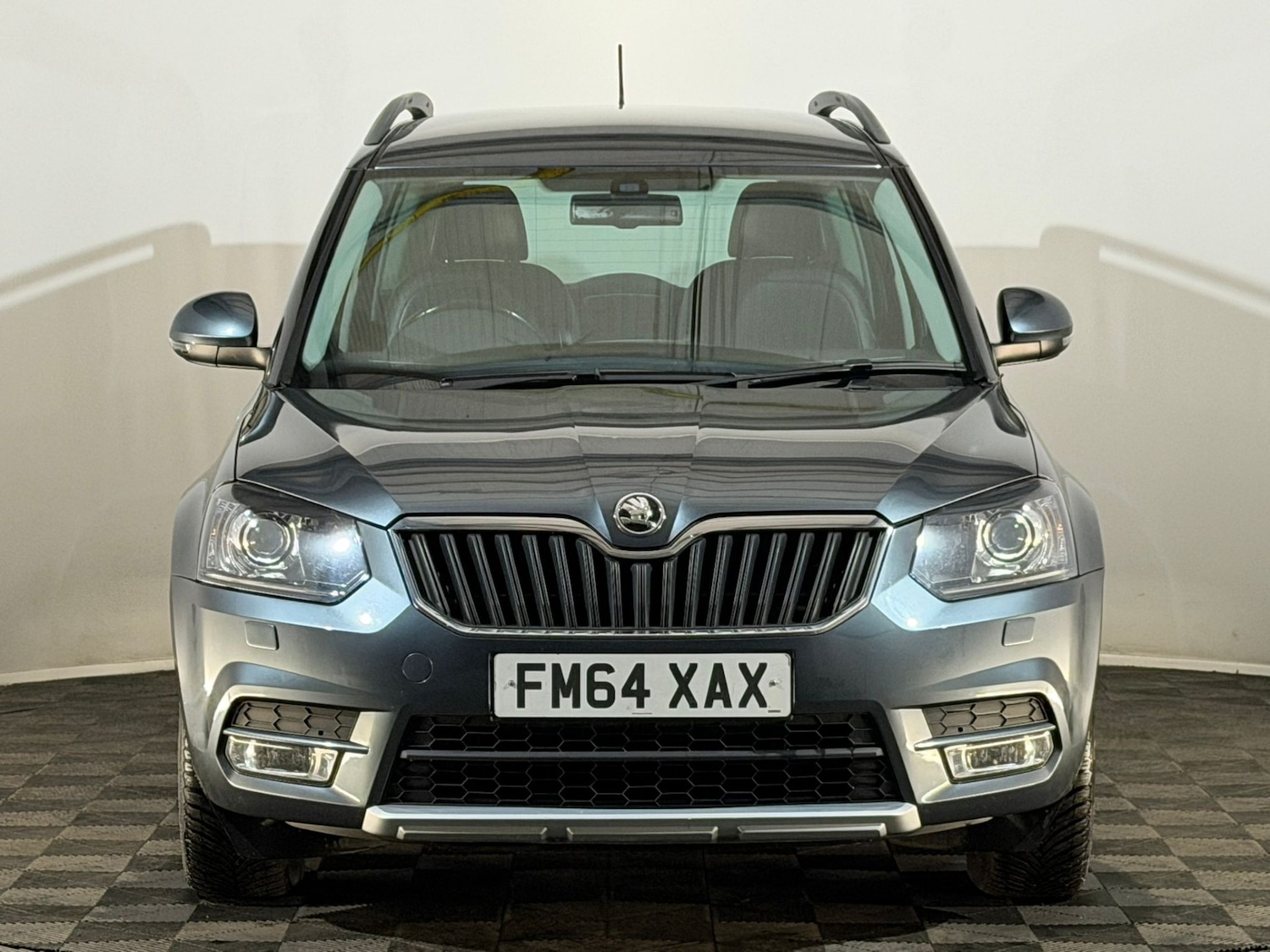 Used Skoda Yeti 2015 for sale - 76364880: Photo 2