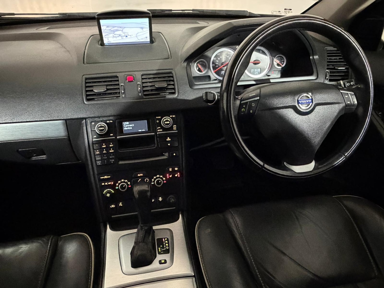 Used Volvo XC90 2013 for sale - 76350514: Photo 12