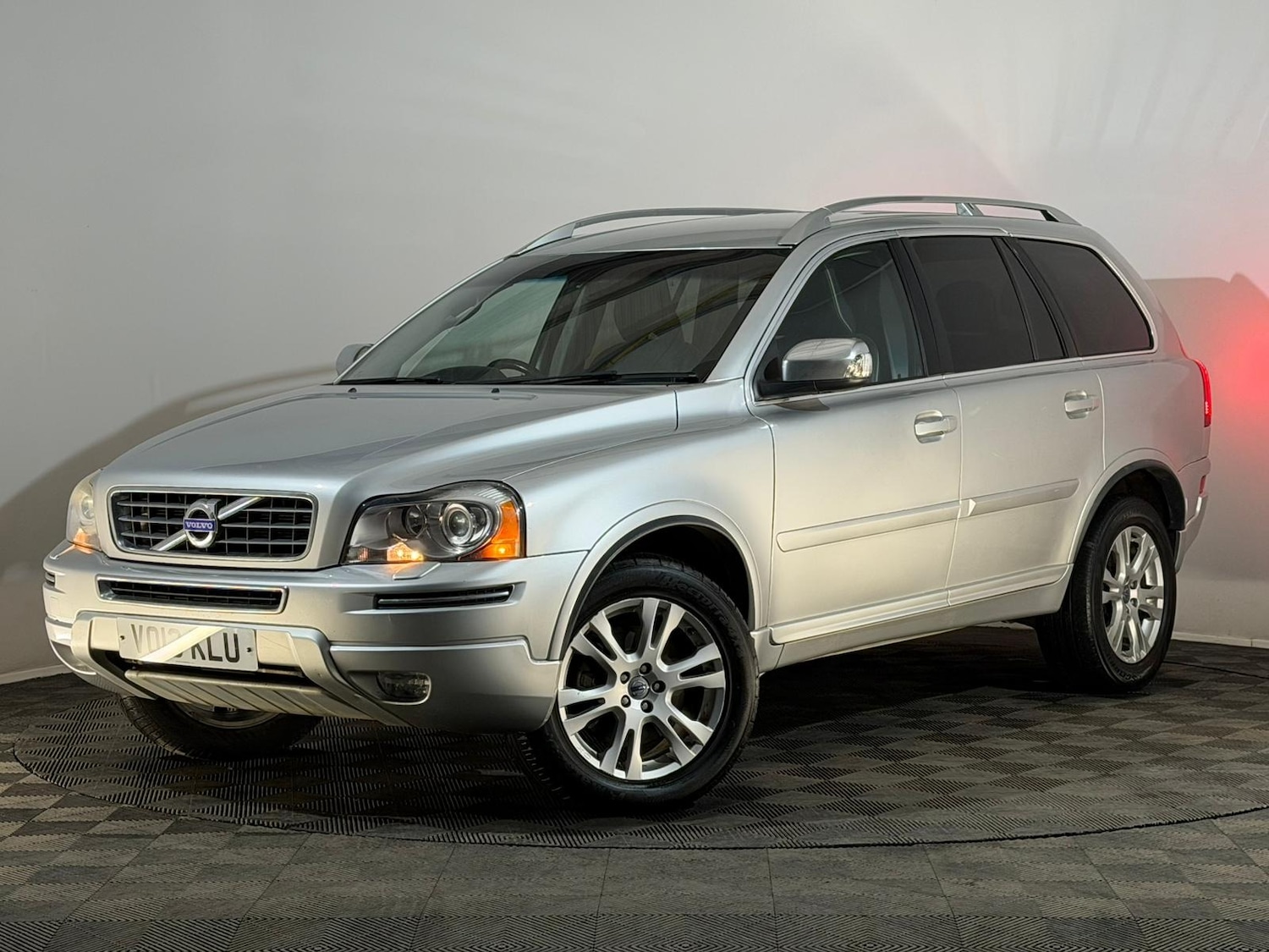 Used Volvo XC90 2013 for sale - 76350514: Photo 3