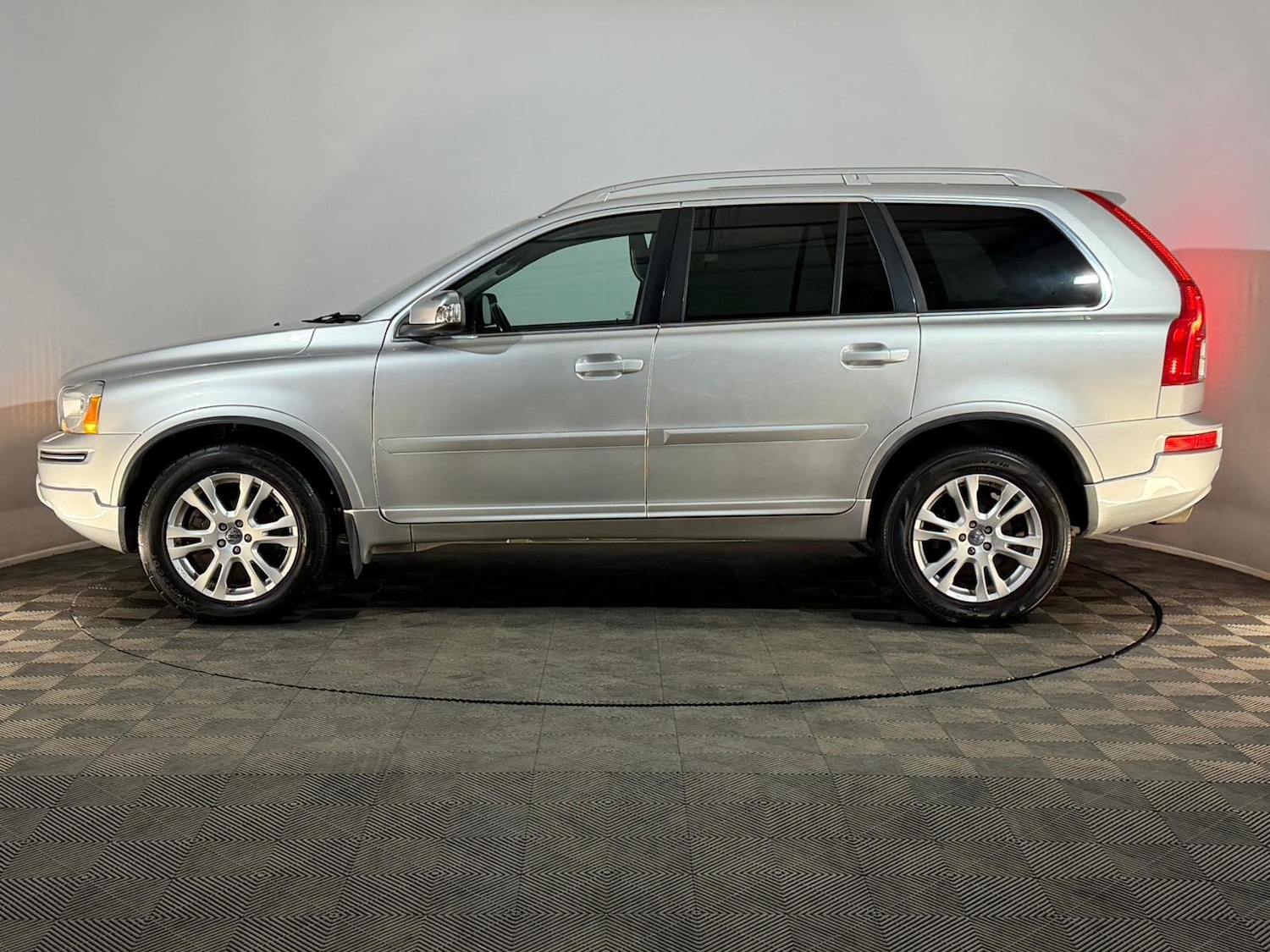 Used Volvo XC90 2013 for sale - 76350514: Photo 5