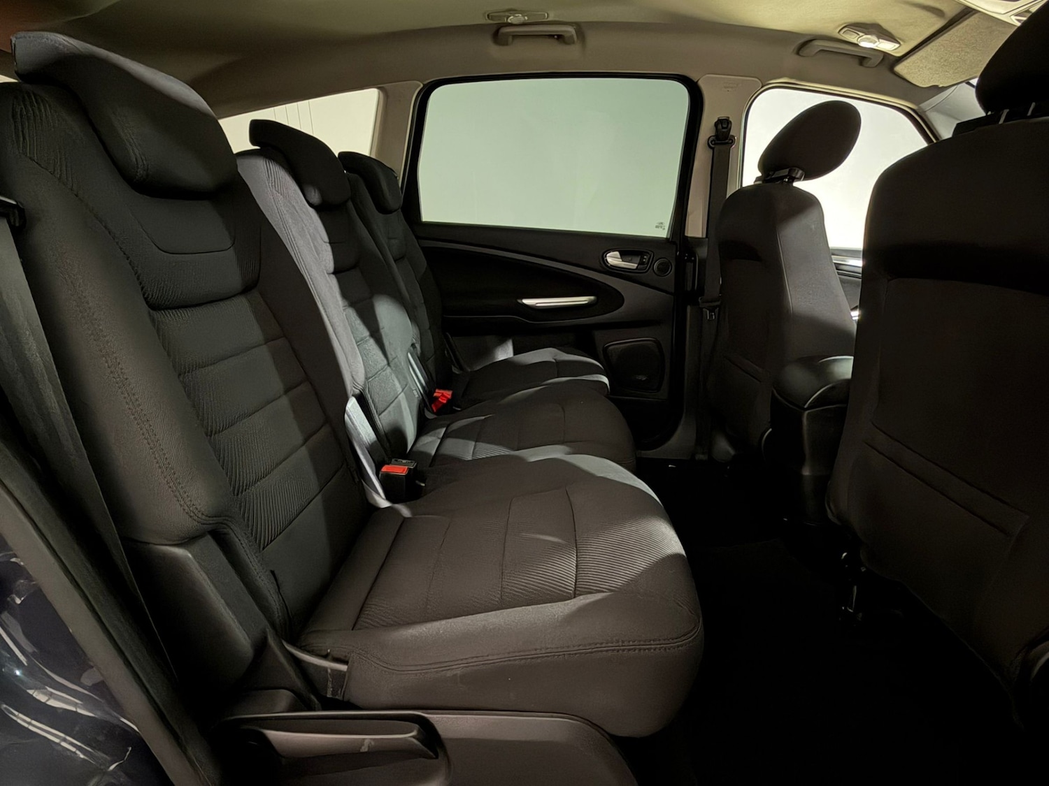 Used Ford S-Max 2014 for sale - 76077560: Photo 18