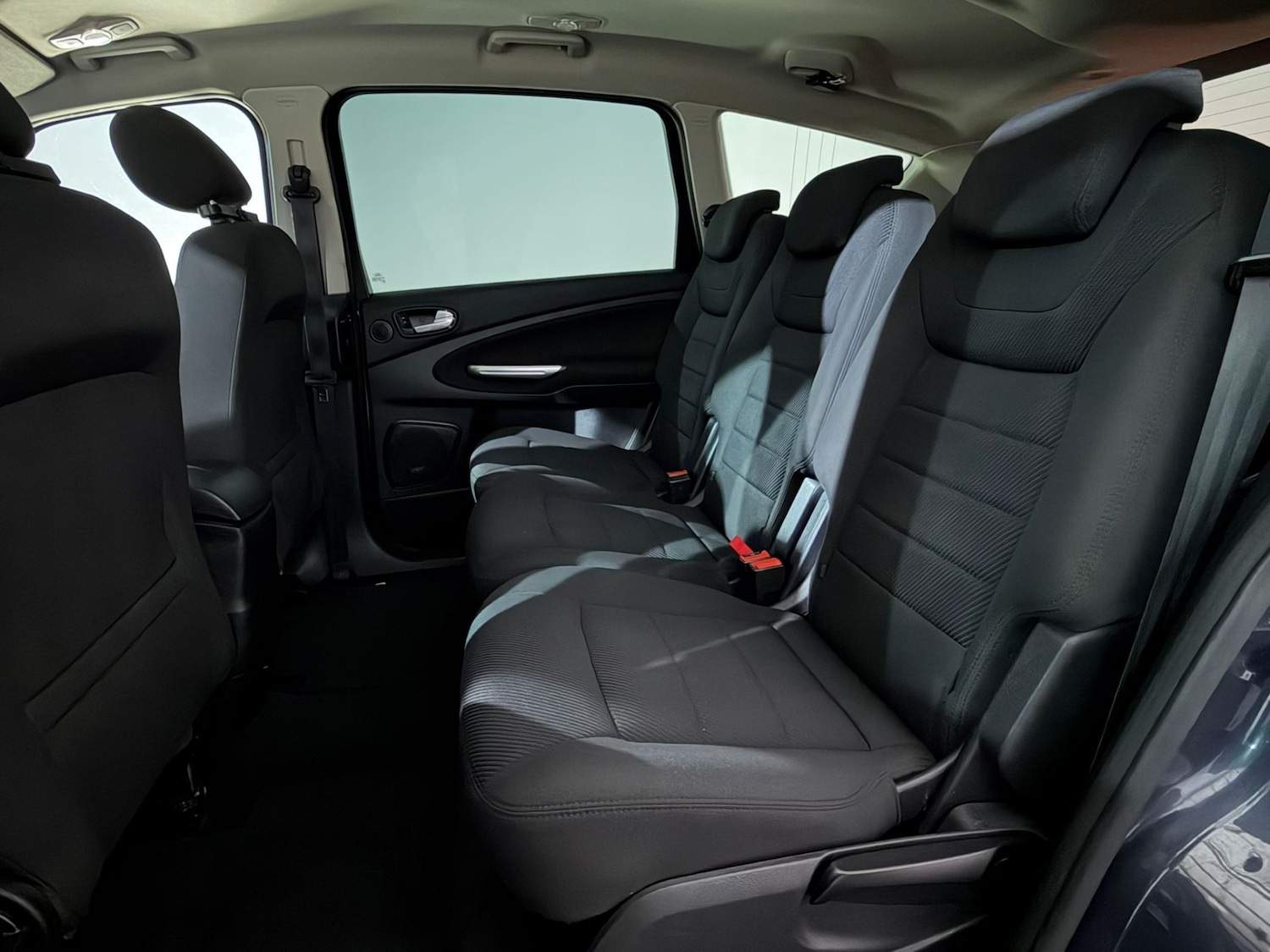 Used Ford S-Max 2014 for sale - 76077560: Photo 19