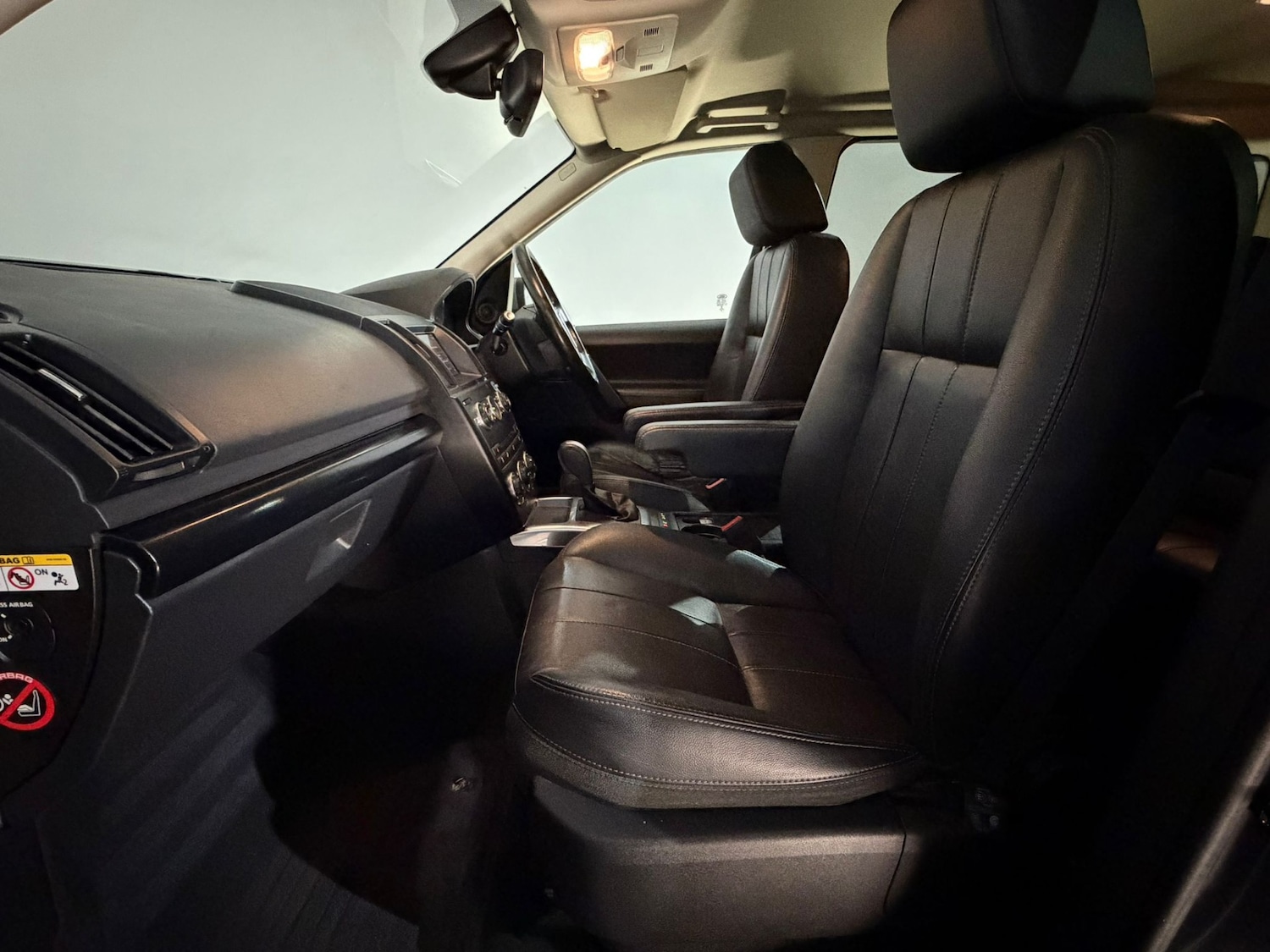 Used Land Rover Freelander 2014 for sale - 76545731: Photo 17