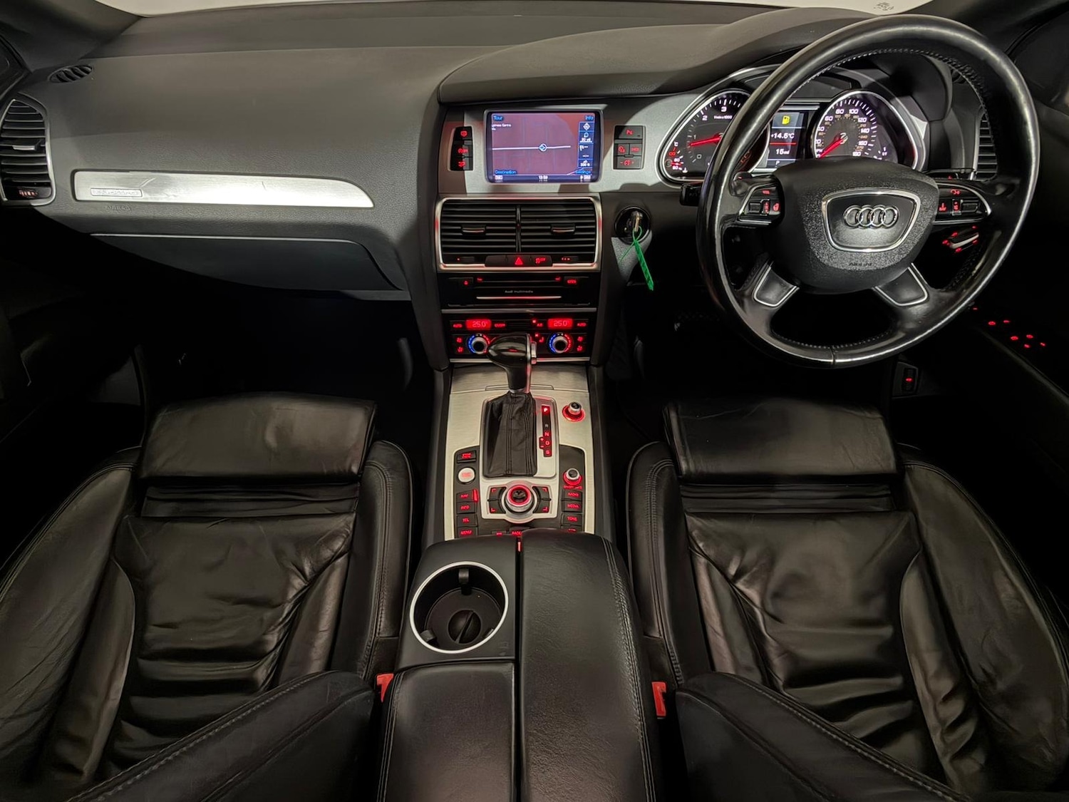 Used Audi Q7 2013 for sale - 76477560: Photo 11