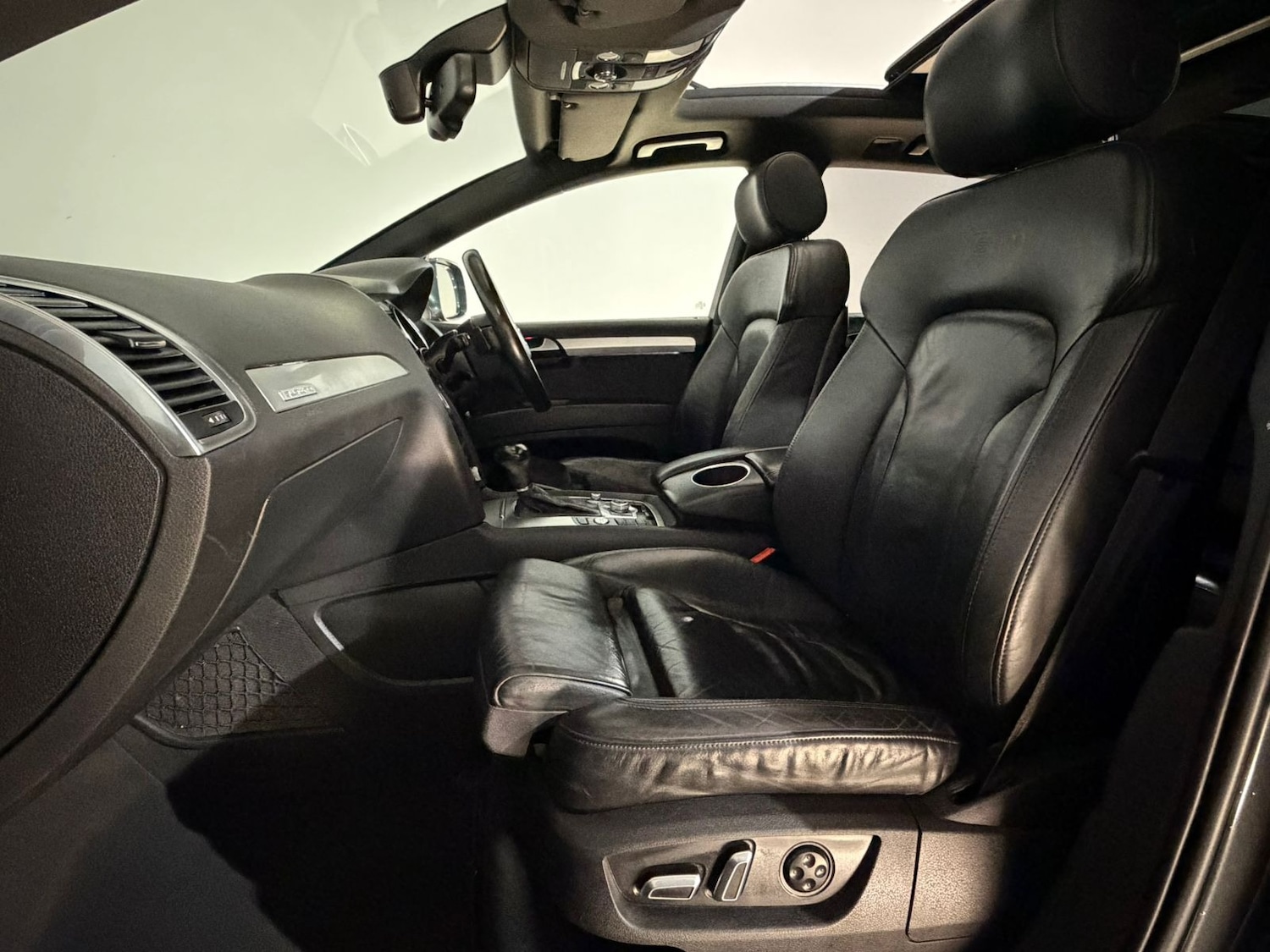 Used Audi Q7 2013 for sale - 76477560: Photo 16