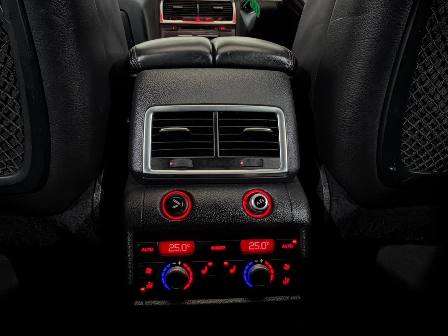 Used Audi Q7 2013 for sale - 76477560: Photo 19