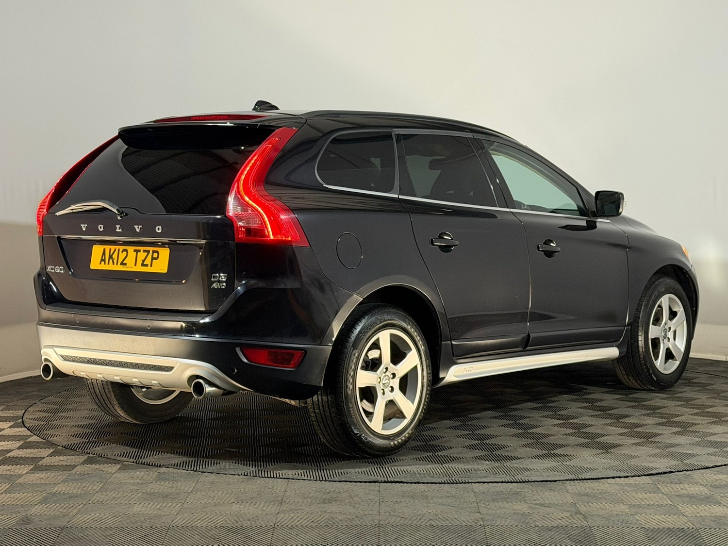 Used Volvo XC60 2012 for sale - 77726471: Photo 6