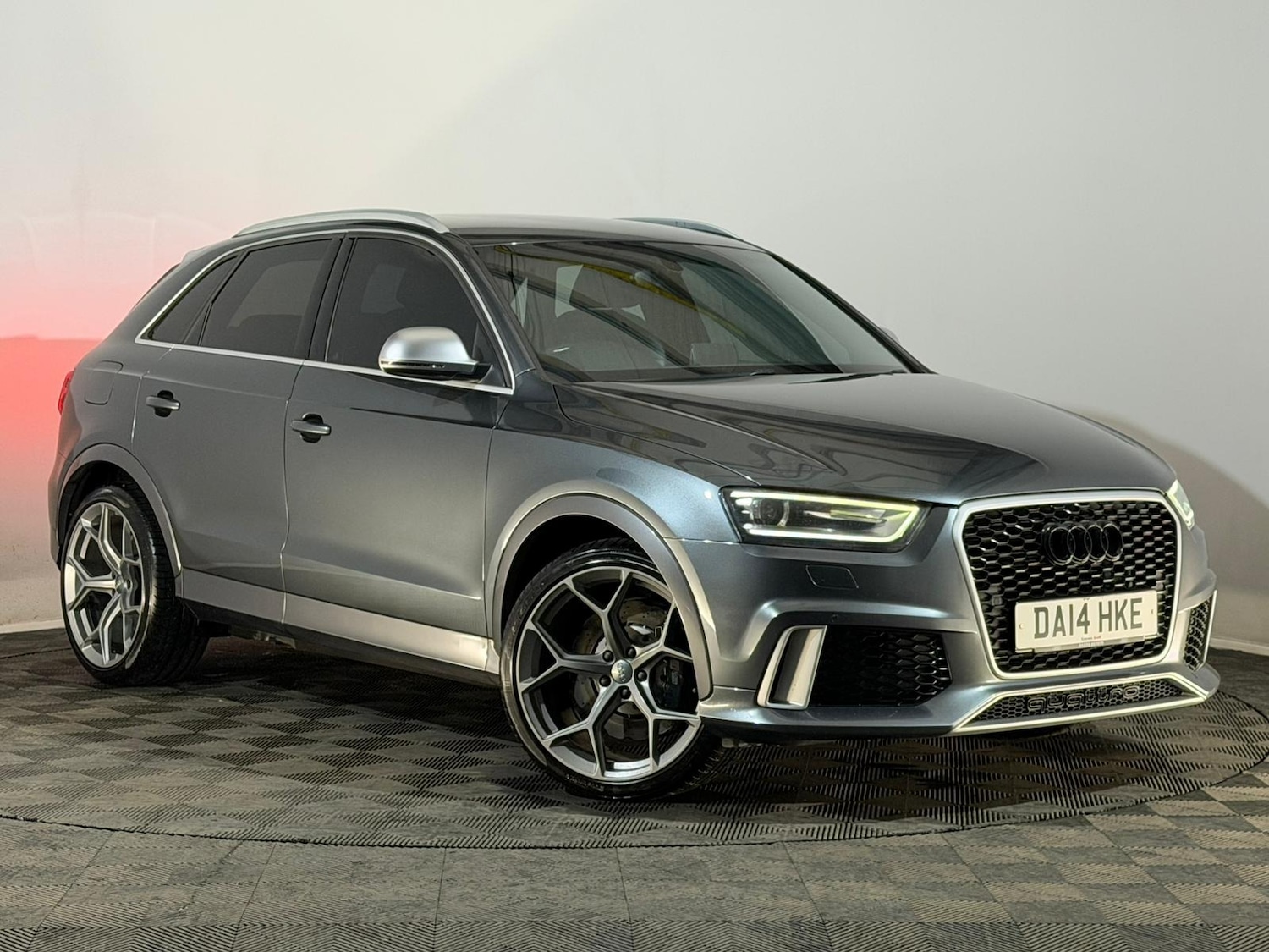 Used Audi RS Q3 2014 for sale - 76497597: Photo 1