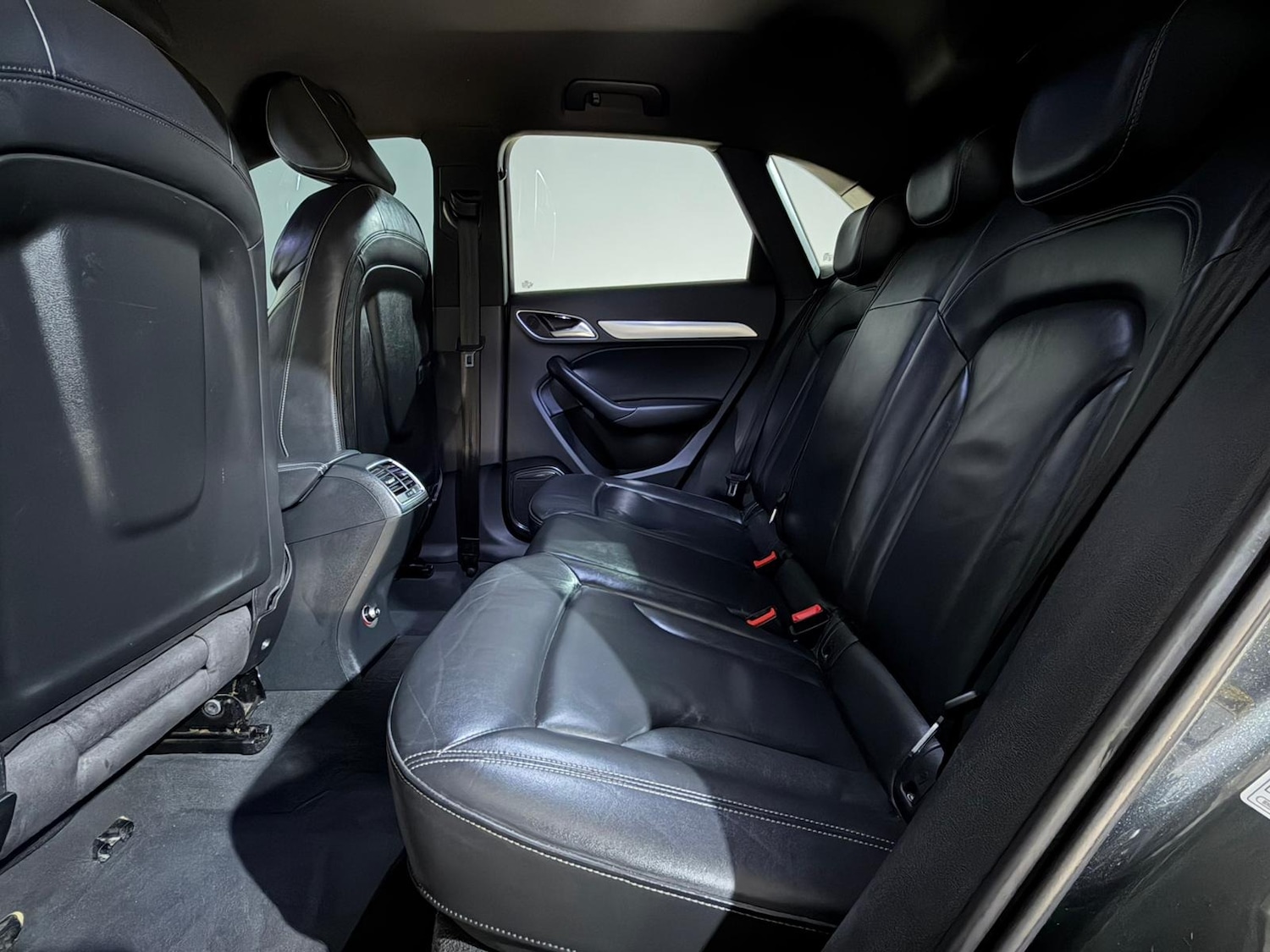 Used Audi RS Q3 2014 for sale - 76497597: Photo 21