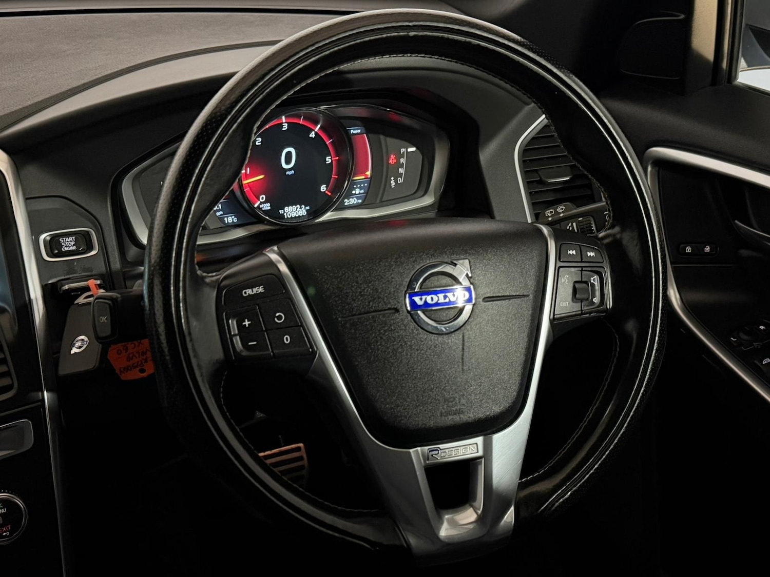 Used Volvo XC60 2015 for sale - 76146585: Photo 13