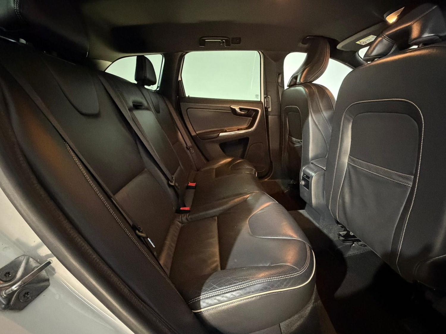 Used Volvo XC60 2015 for sale - 76146585: Photo 18