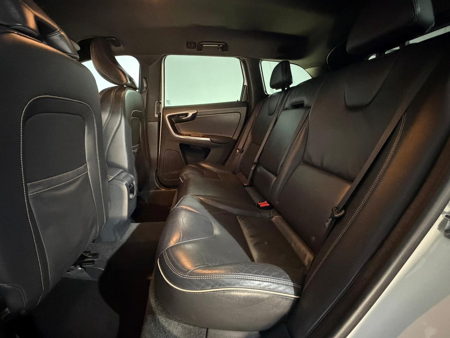 Used Volvo XC60 2015 for sale - 76146585: Photo 19