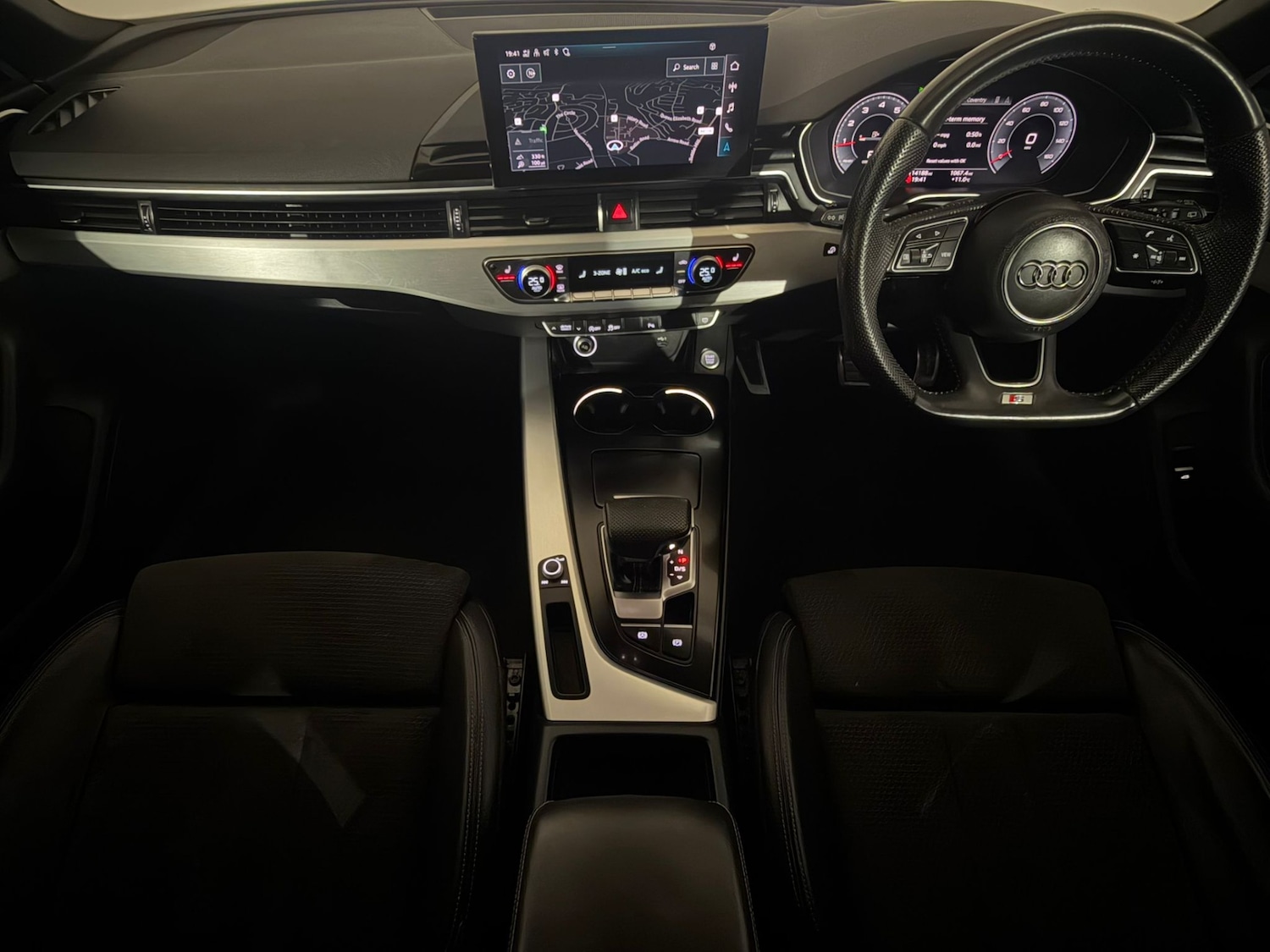 Used Audi A4 2020 for sale - 77627131: Photo 11