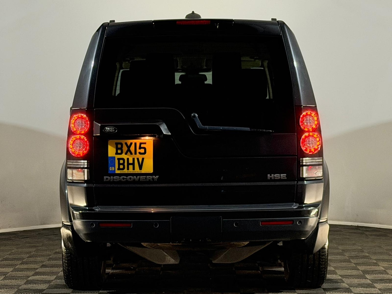 Used Land Rover Discovery 2015 for sale - 76703720: Photo 7