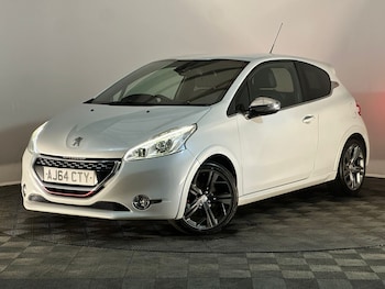 Used Peugeot 208 2015 for sale - 75403407: Photo