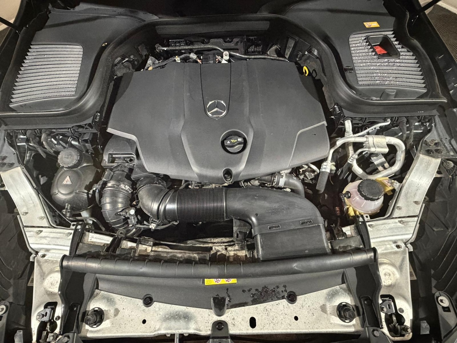 Used Mercedes-Benz GLC 2016 for sale - 76986504: Photo 10