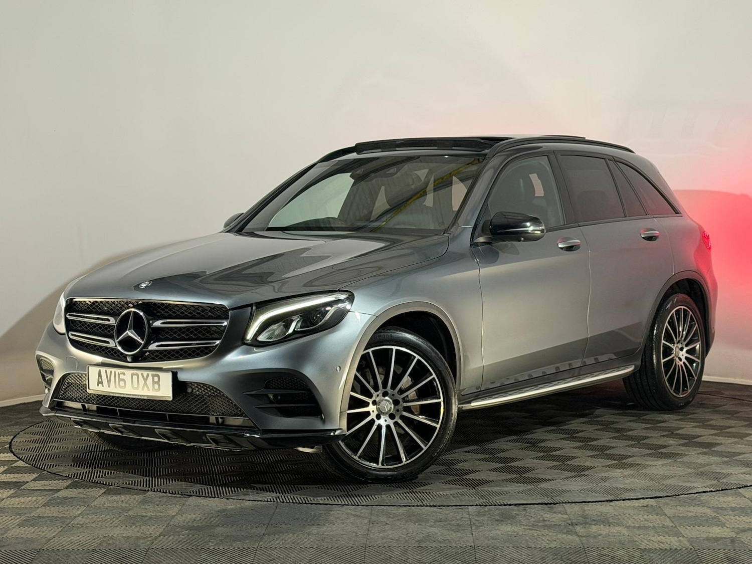Used Mercedes-Benz GLC 2016 for sale - 76986504: Photo 3