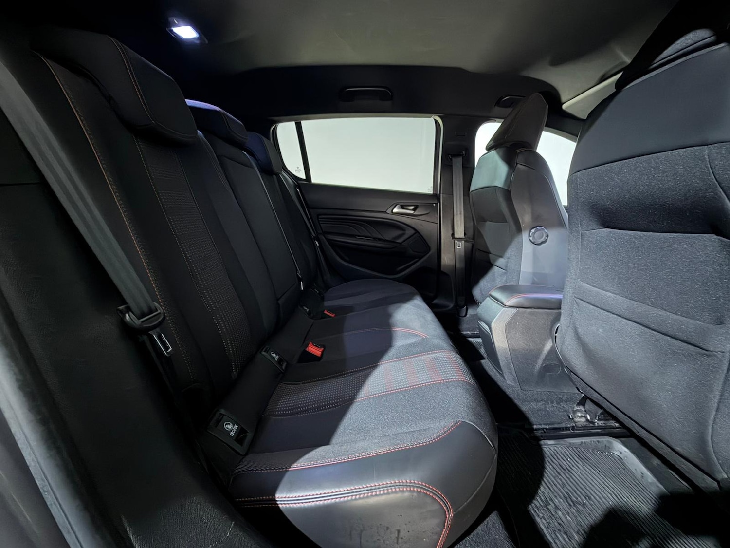 Used Peugeot 308 2017 for sale - 77222896: Photo 18