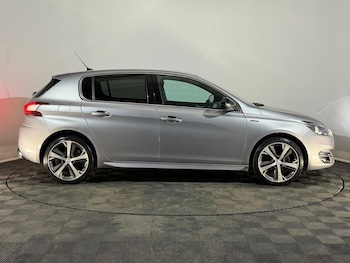 Used Peugeot 308 2017 for sale - 77222896: Photo