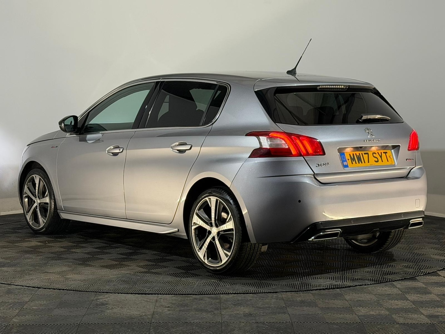 Used Peugeot 308 2017 for sale - 77222896: Photo 9