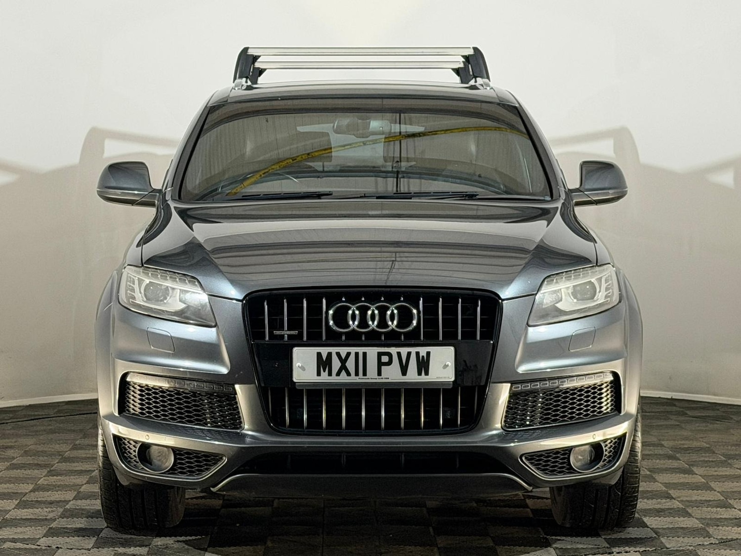 Used Audi Q7 2011 for sale - 76366306: Photo 2