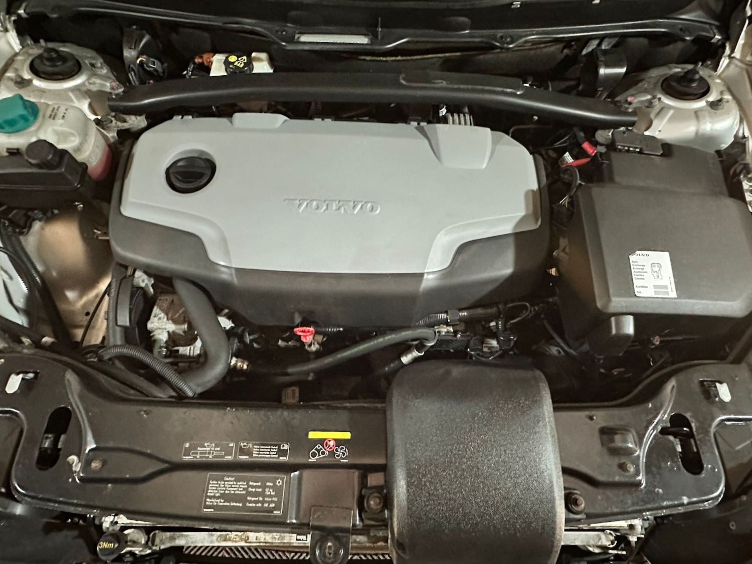 Used Volvo XC90 2011 for sale - 77548505: Photo 10