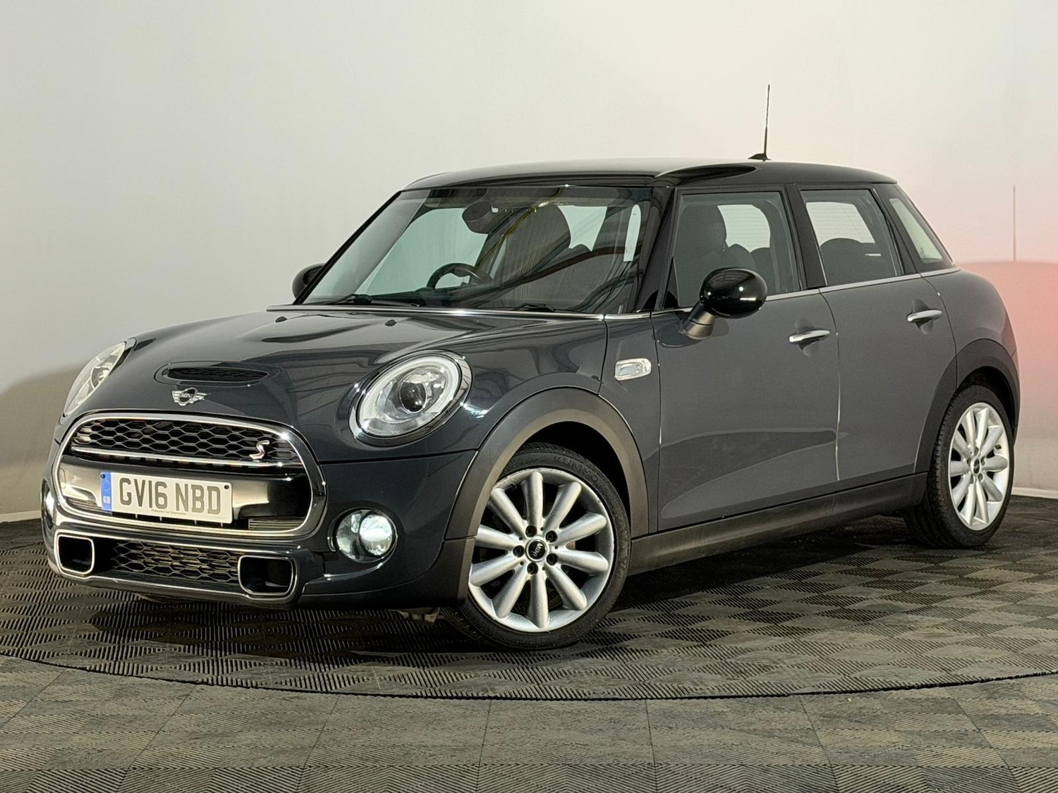 Used MINI Hatch 2016 for sale - 76372614: Photo 3