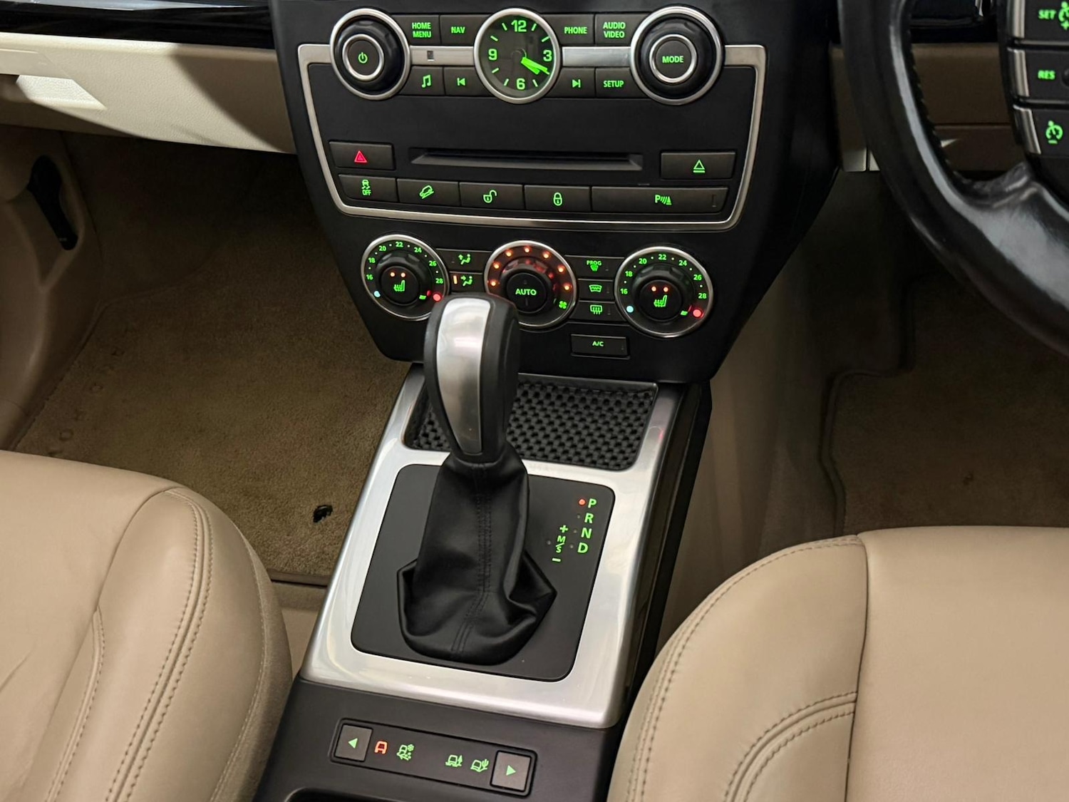 Used Land Rover Freelander 2013 for sale - 77049319: Photo 14