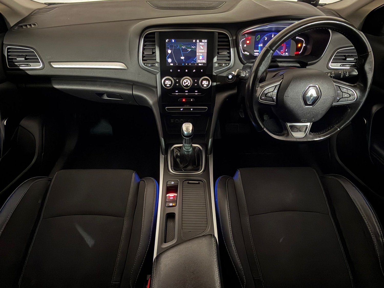 Used Renault Megane 2021 for sale - 77599830: Photo 11