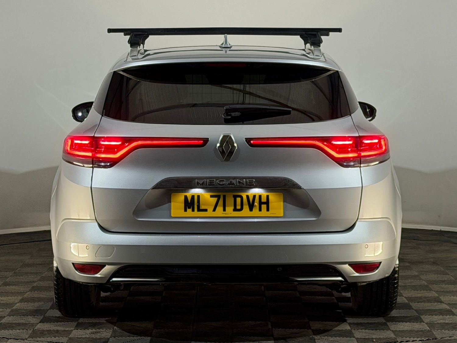 Used Renault Megane 2021 for sale - 77599830: Photo 7