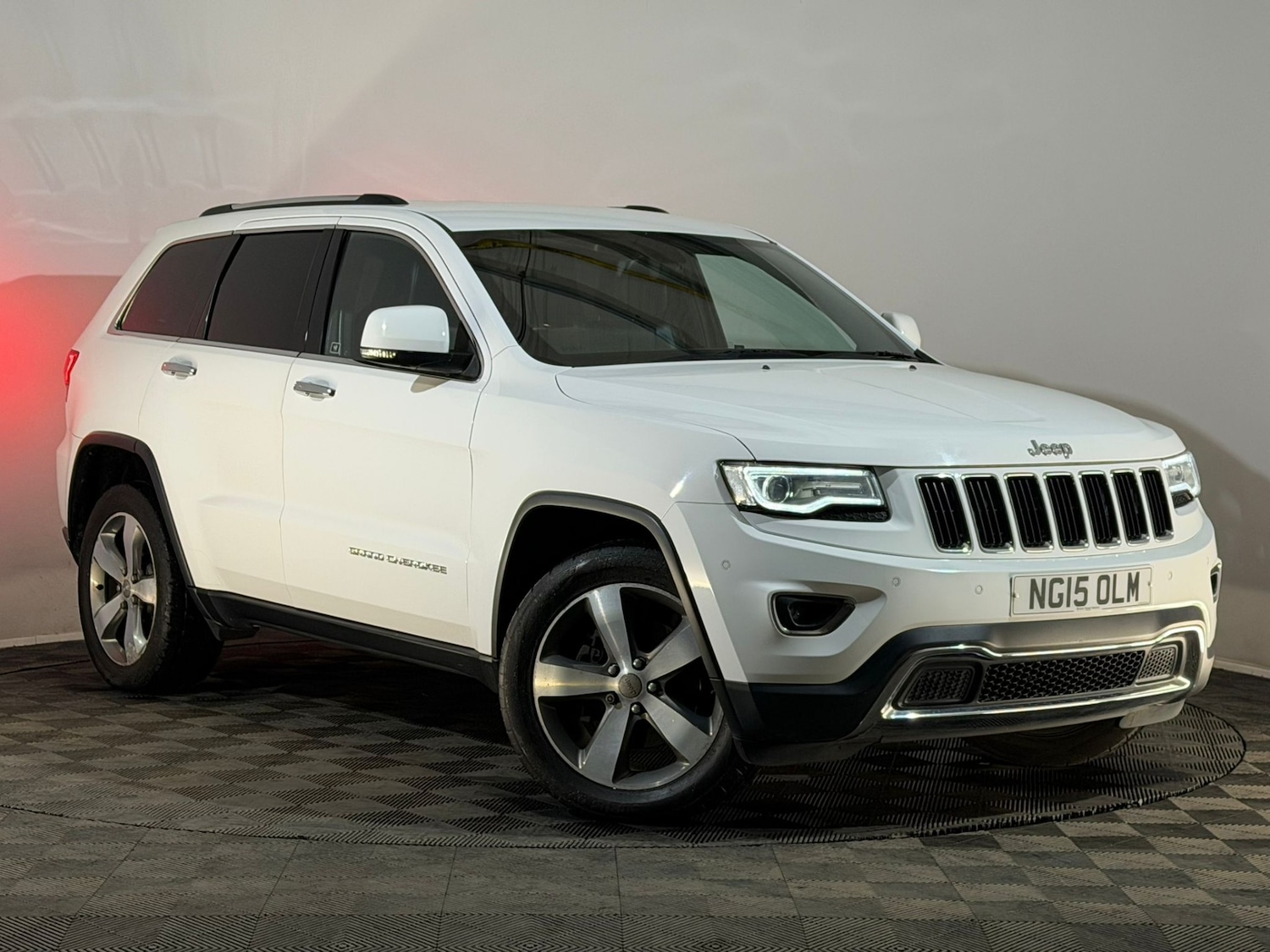 Used Jeep Grand Cherokee 2015 for sale - 76089396: Photo 1