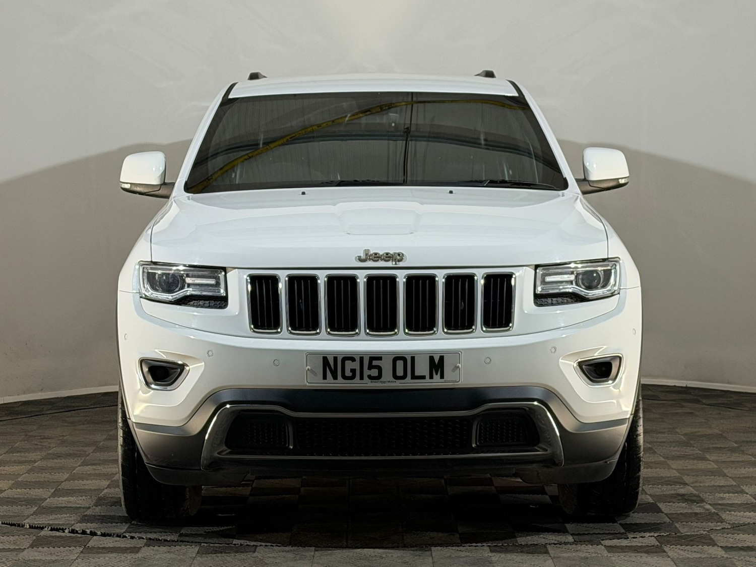 Used Jeep Grand Cherokee 2015 for sale - 76089396: Photo 2