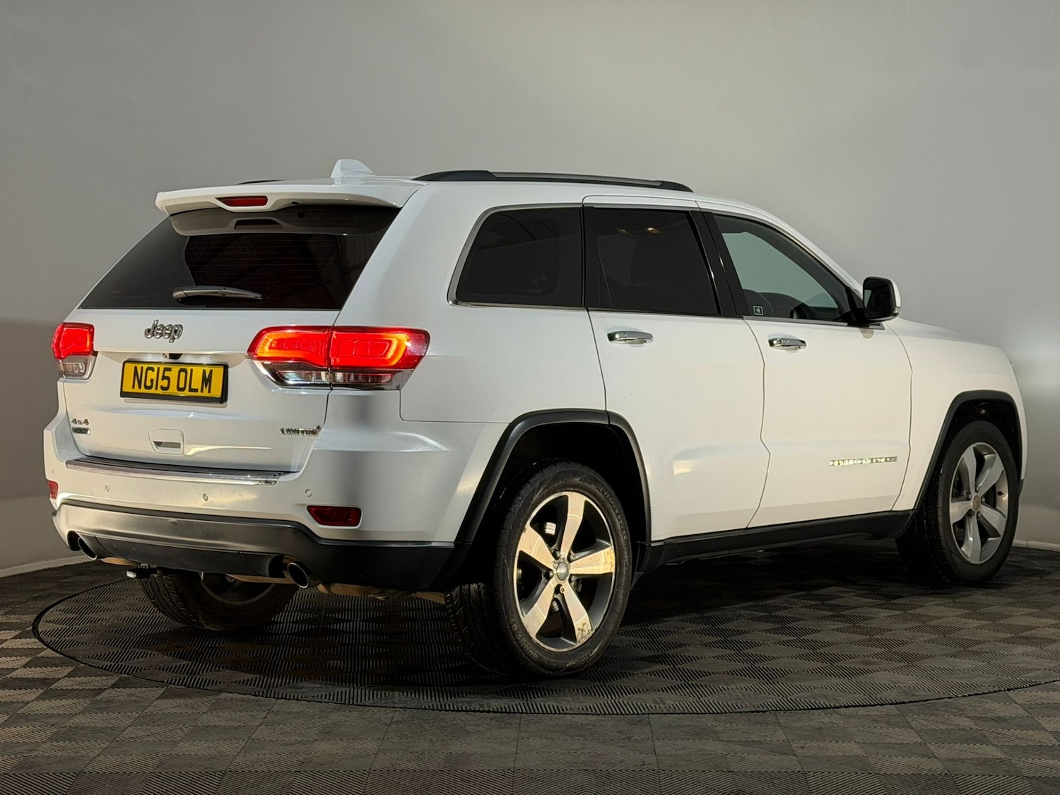 Used Jeep Grand Cherokee 2015 for sale - 76089396: Photo 6