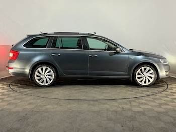 Used Skoda Octavia 2016 for sale - 79531816: Photo