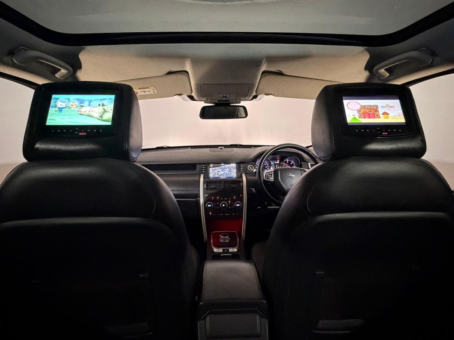 Used Land Rover Discovery Sport 2015 for sale - 78137098: Photo 16