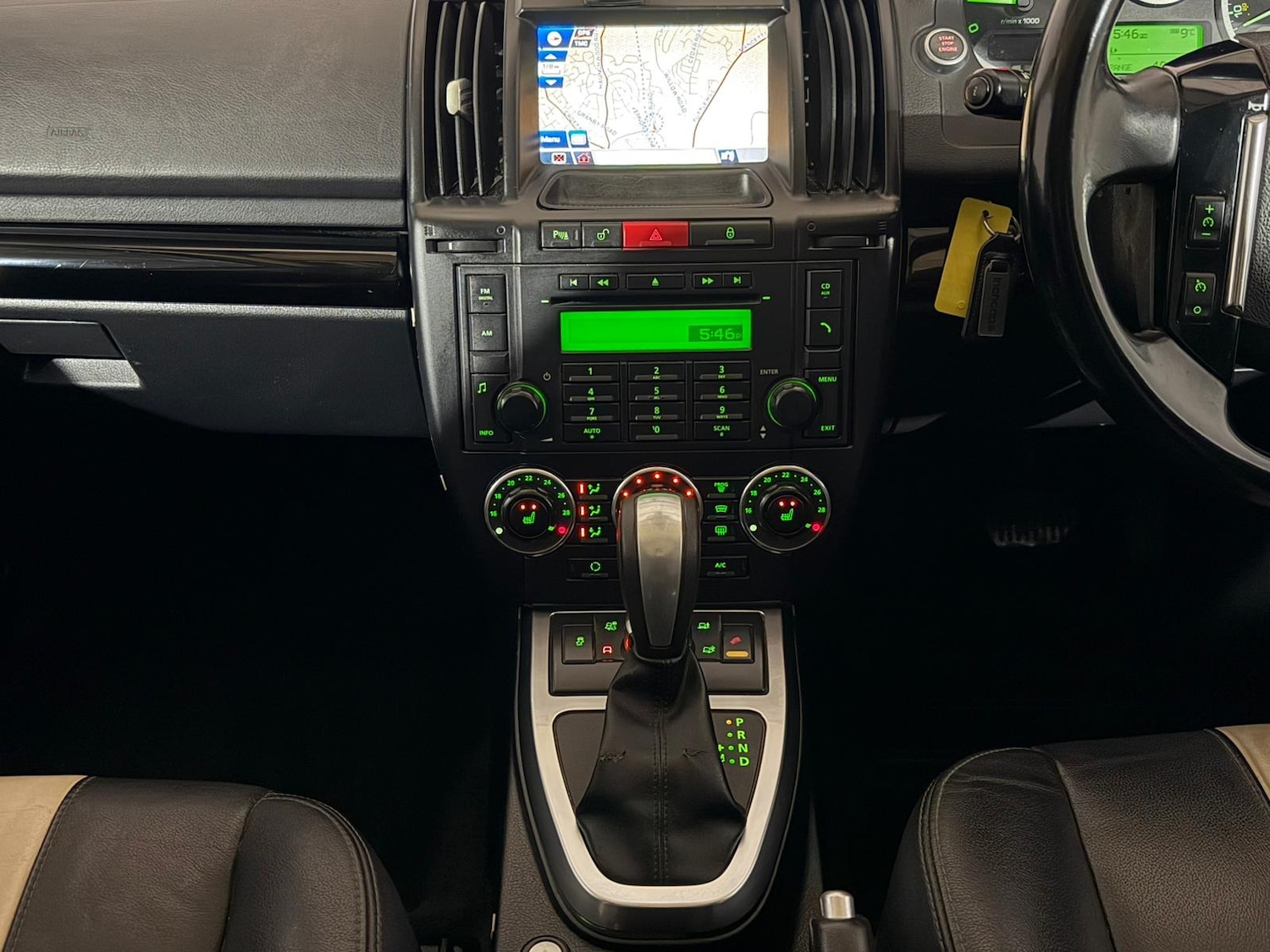 Used Land Rover Freelander 2011 for sale - 76986755: Photo 11