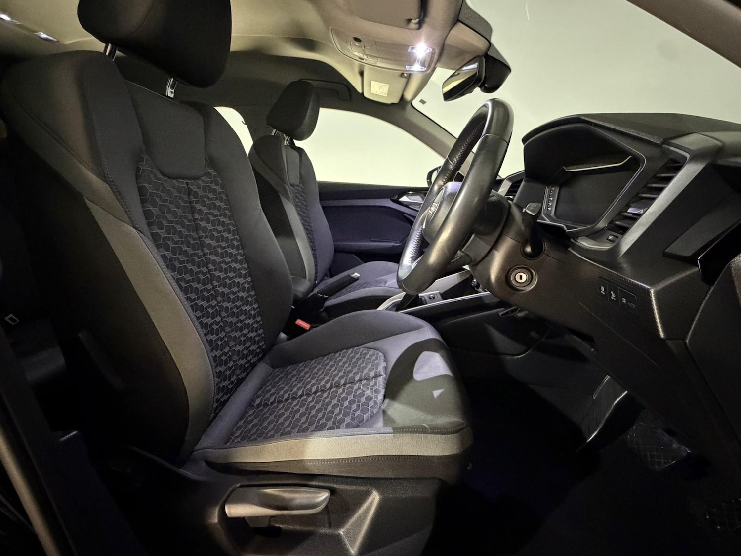 Used Audi A1 2019 for sale - 77482182: Photo 16