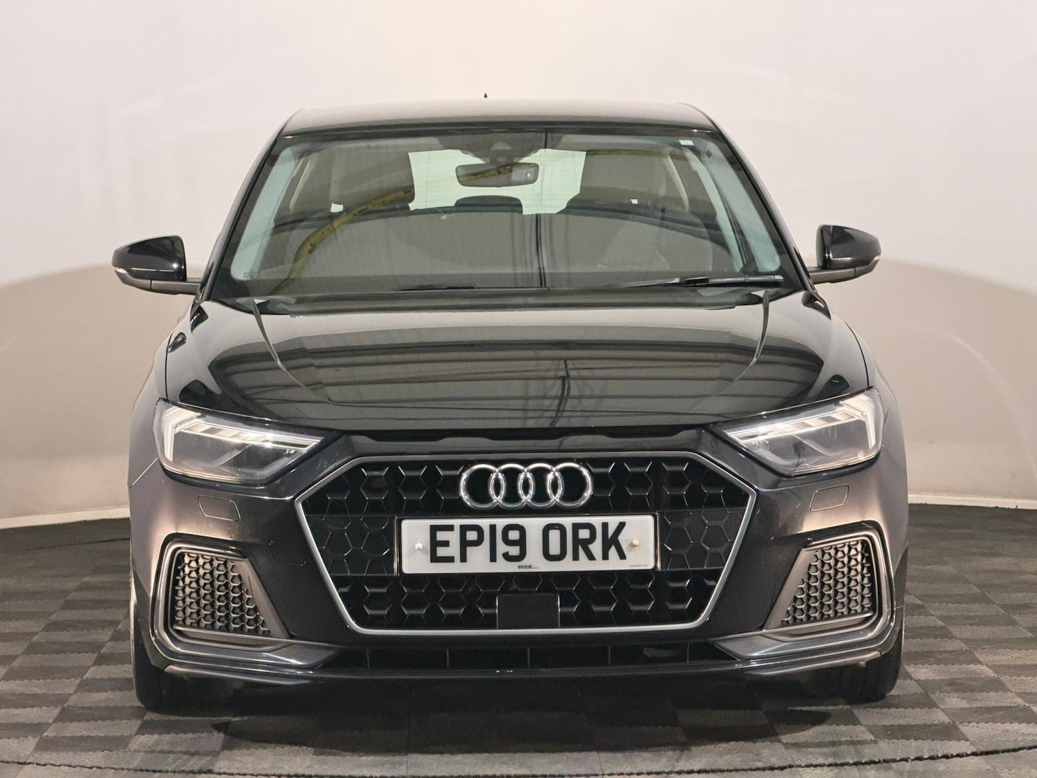 Used Audi A1 2019 for sale - 77482182: Photo 2