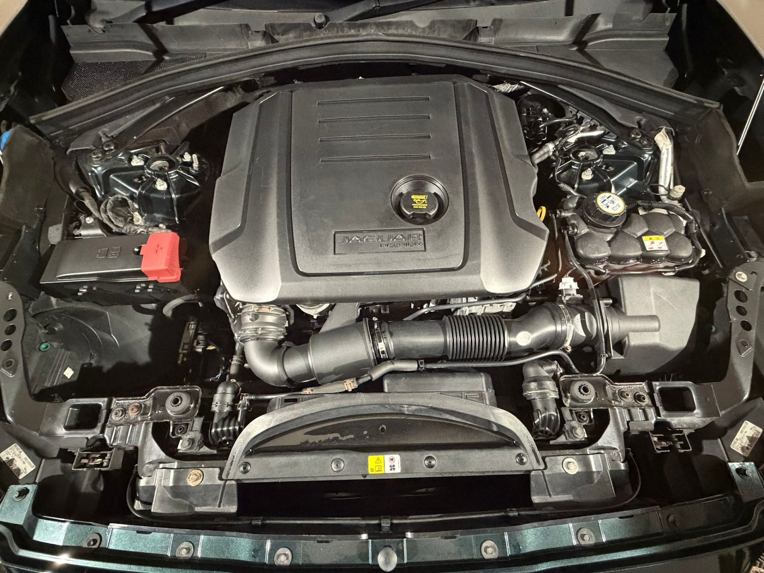 Used Jaguar F-Pace 2016 for sale - 76968651: Photo 10