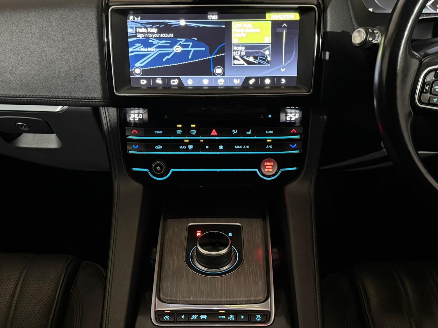 Used Jaguar F-Pace 2016 for sale - 76968651: Photo 14