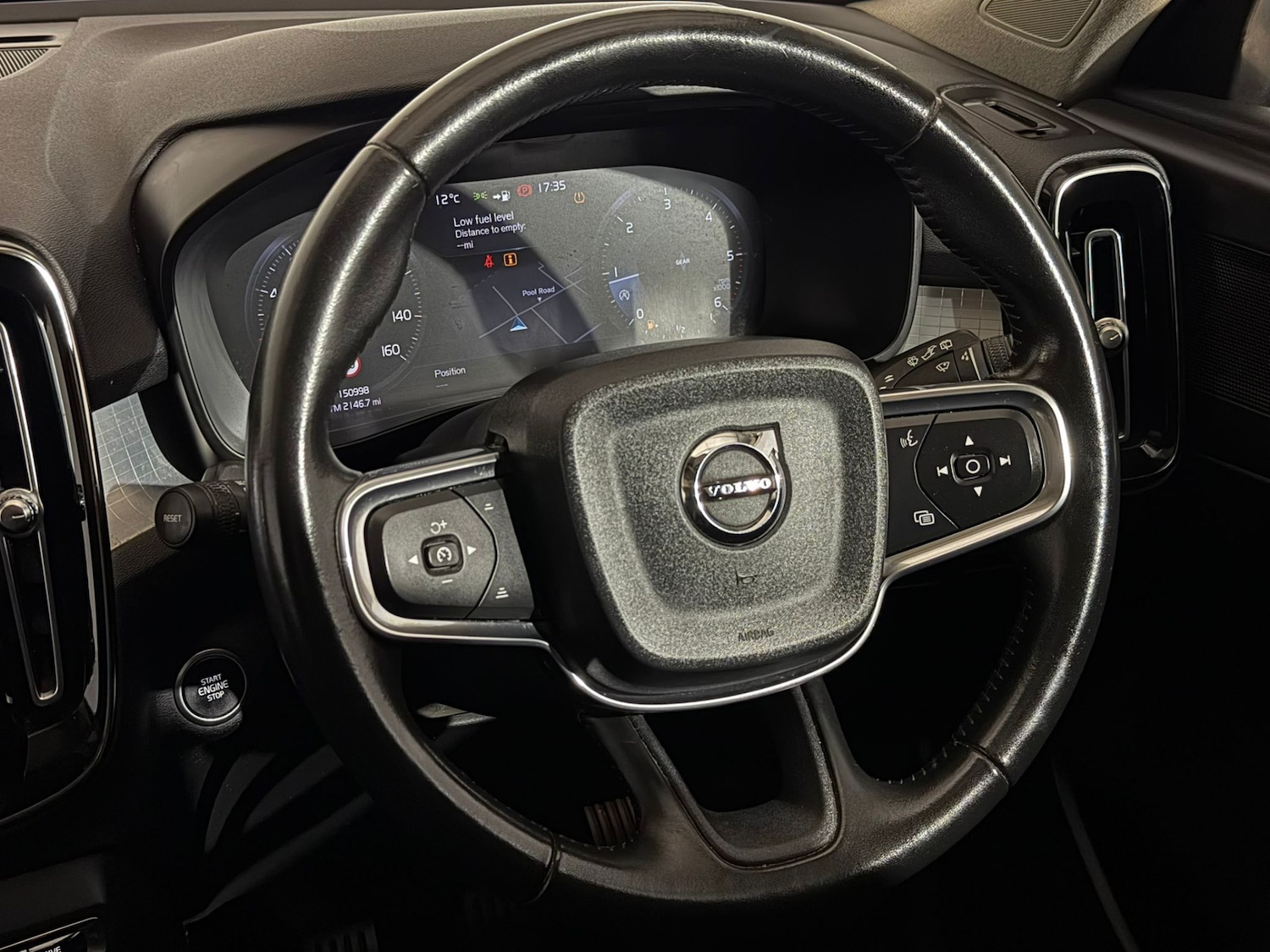 Used Volvo XC40 2018 for sale - 78136912: Photo 13