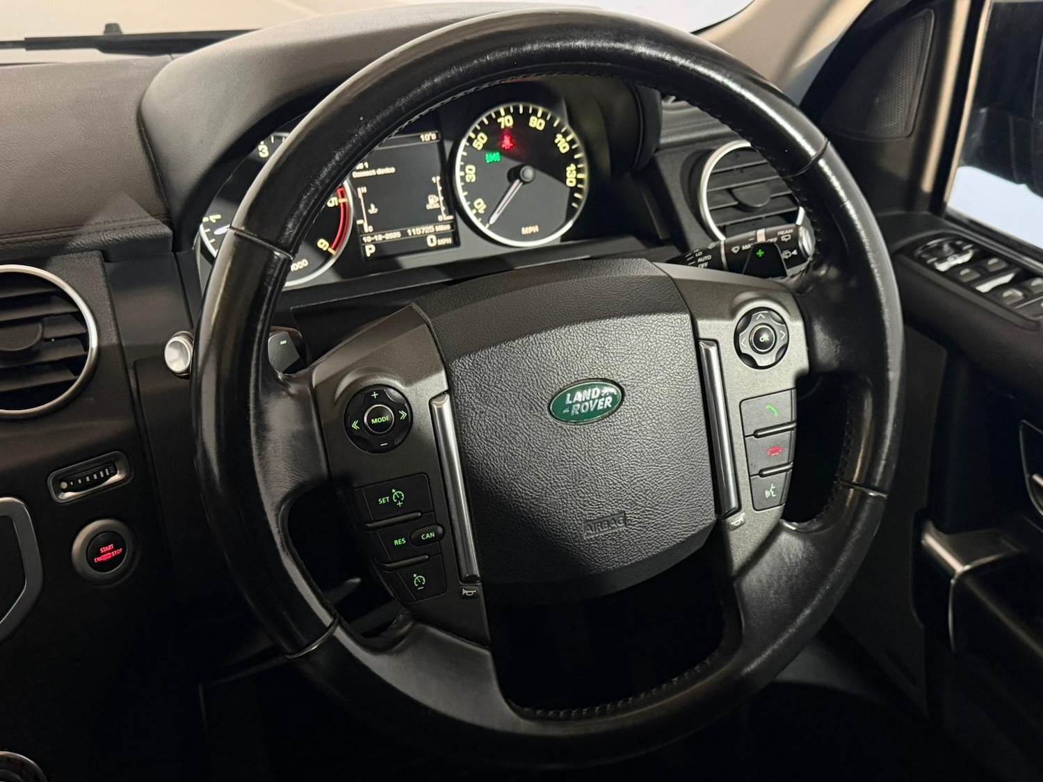 Used Land Rover Discovery 2012 for sale - 76900077: Photo 13