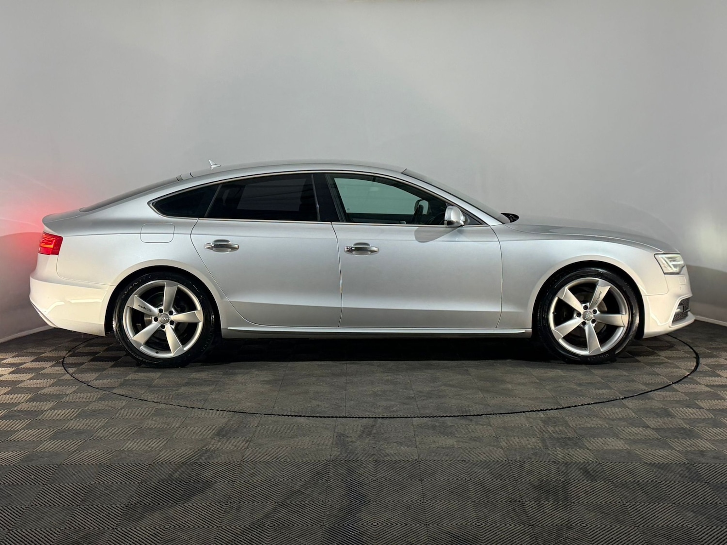 Used Audi A5 2012 for sale - 77445954: Photo 5