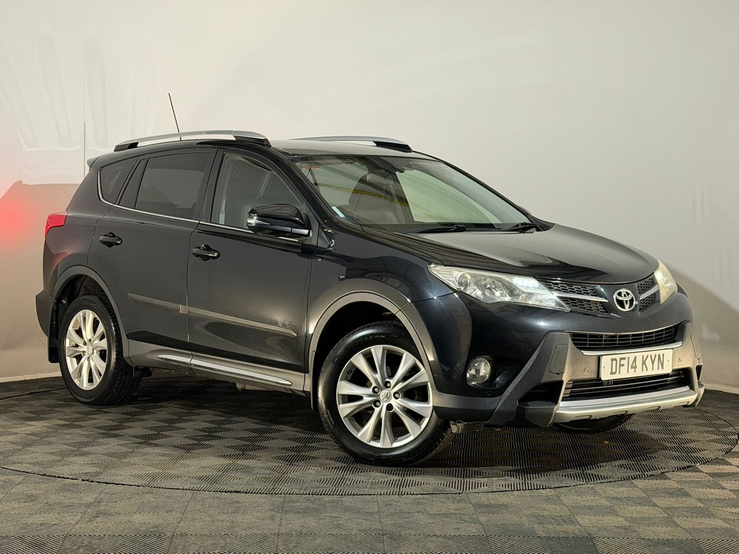 Used Toyota RAV4 2014 for sale - 77627141: Photo 1