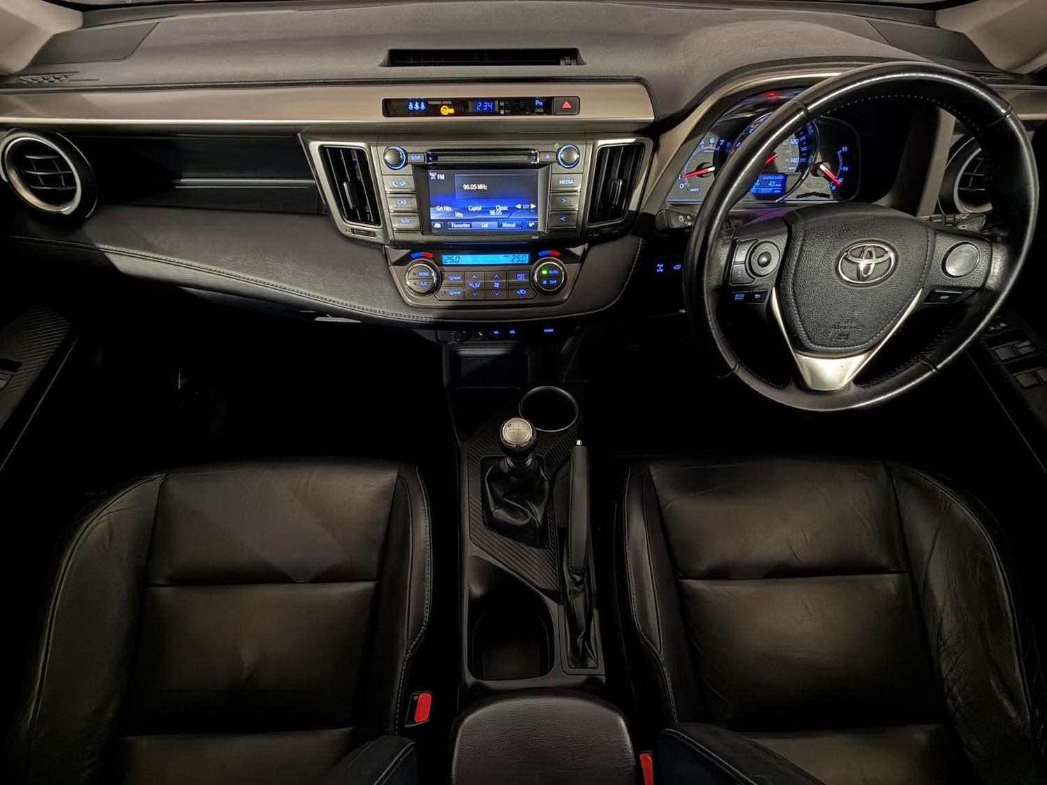 Used Toyota RAV4 2014 for sale - 77627141: Photo 11