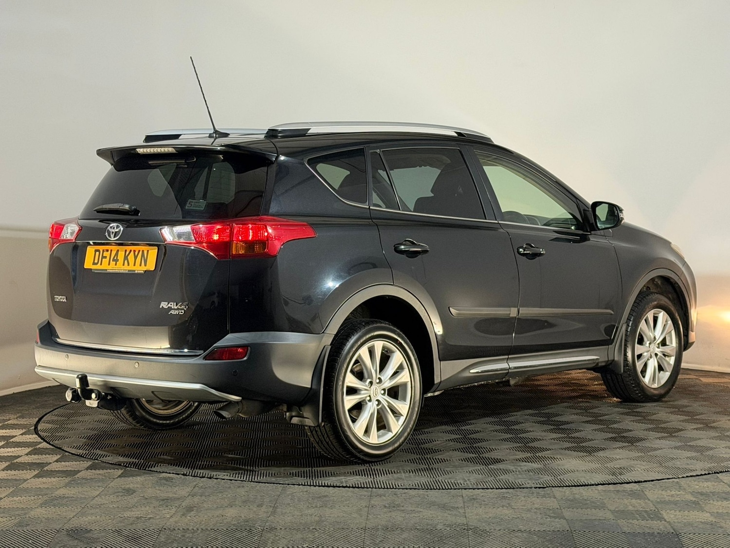 Used Toyota RAV4 2014 for sale - 77627141: Photo 6